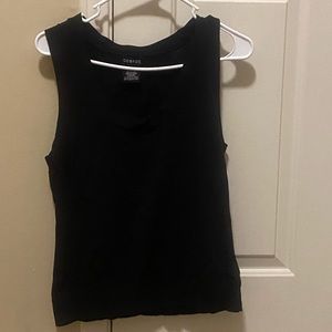 Hi, I am selling a George Top.
